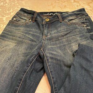Women's INC Essentials Curvy W/Stretch Fit Skinny Leg Blue Jeans - NEW - SZ 6
